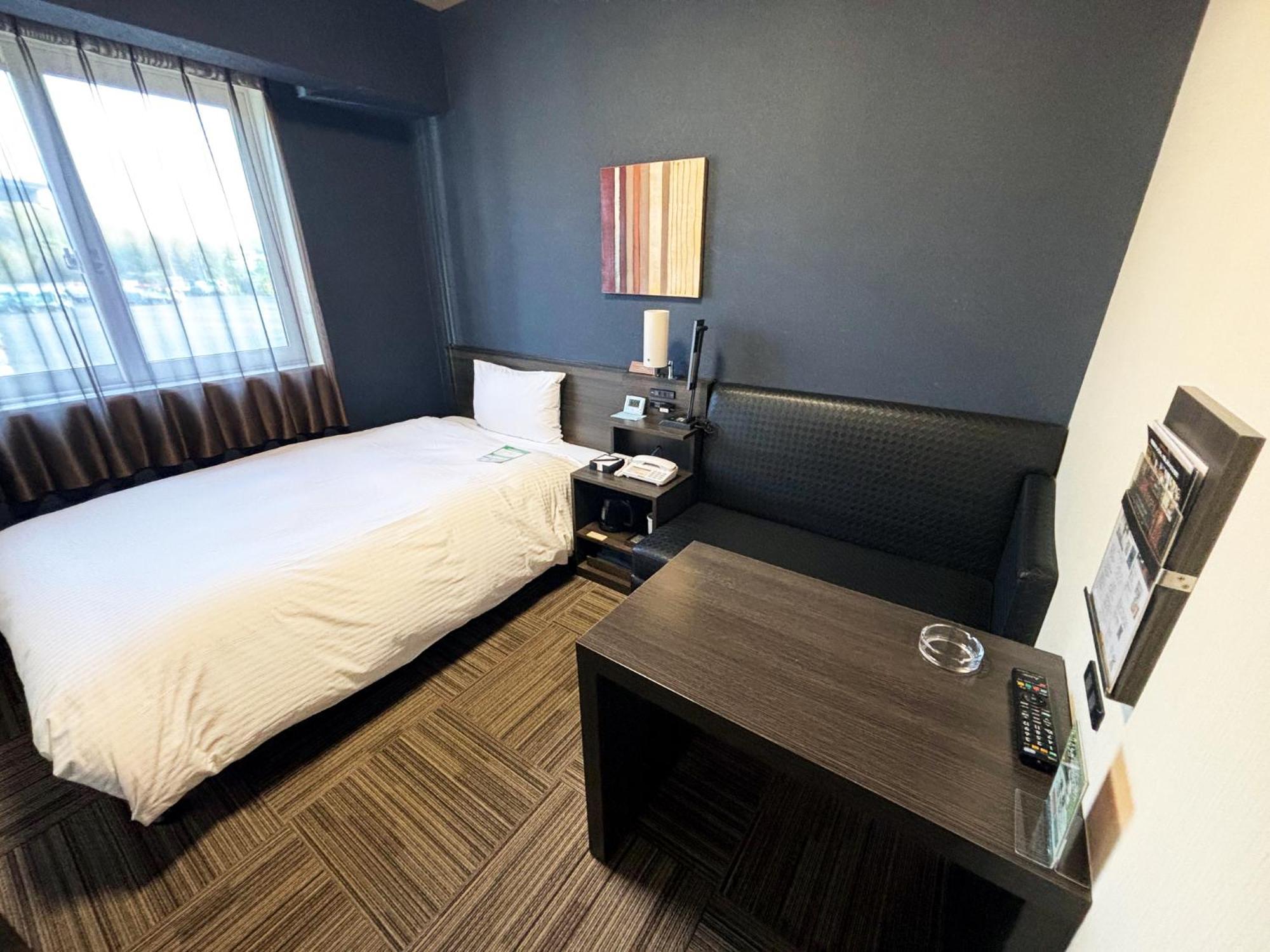 Hotel Route Inn Osaka Izumi -Kishiwada Izumi Inter- Kültér fotó